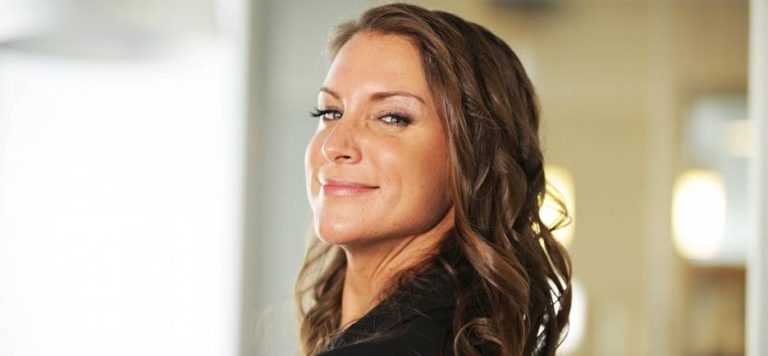 The Shocking Stephanie McMahon Wardrobe Malfunction – Dev Board